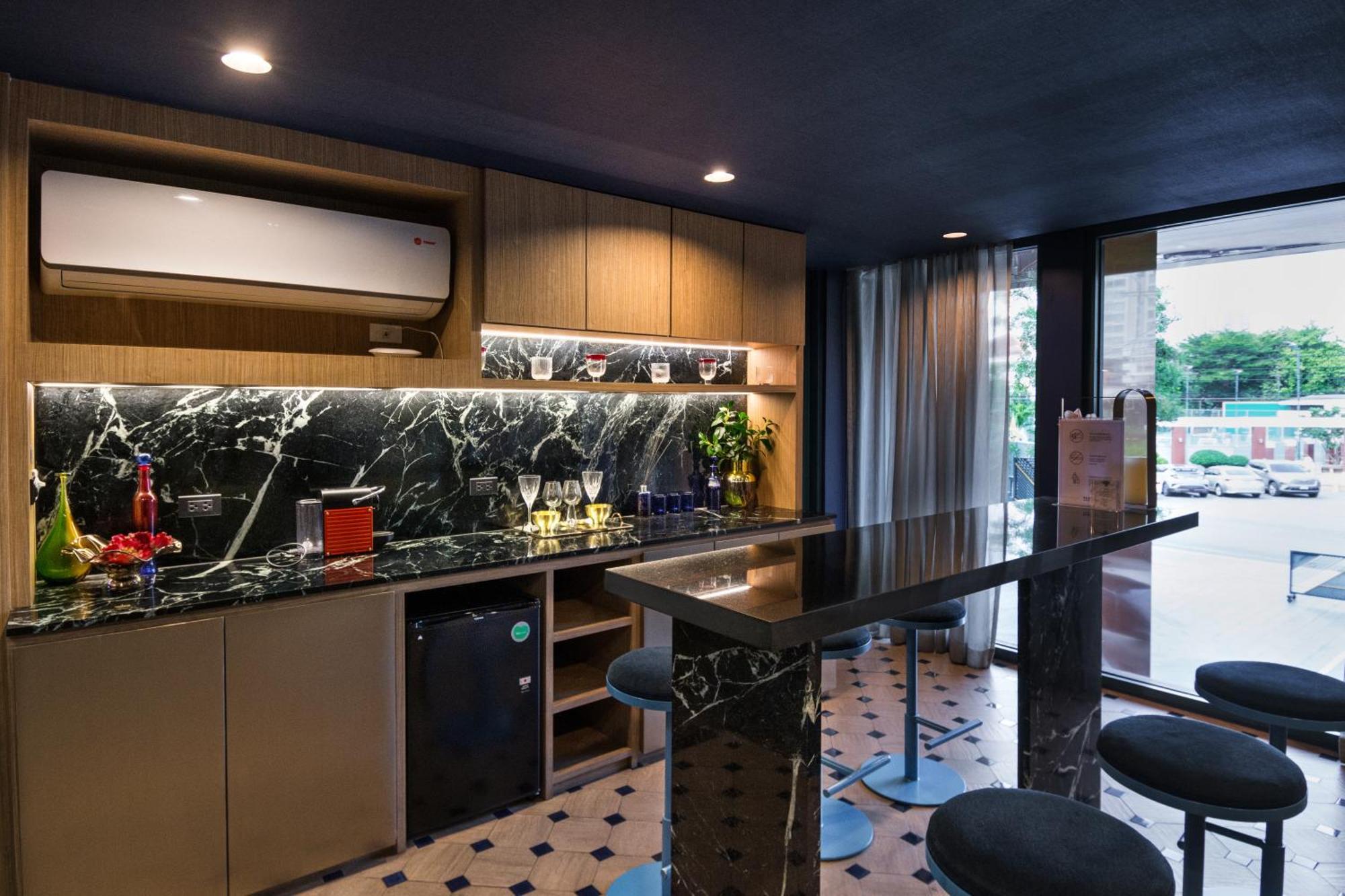 Brissluxe At Bts Onnut Sukumvit 50 Apartamento Banguecoque Exterior foto
